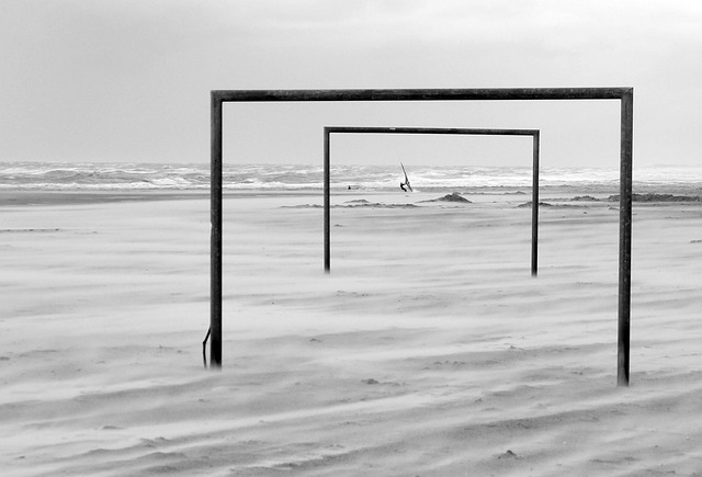 NBA战报：森林狼123-104逆转活塞，7人冲突被驱逐.