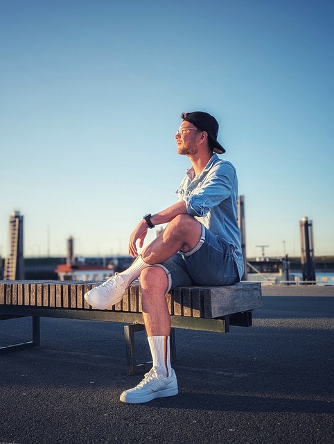 立更加紧密 立更加紧密